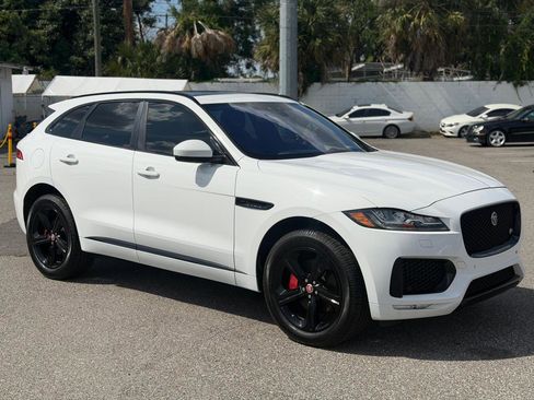 Used 2018 Jaguar F-PACE S AWD/4WD image 2