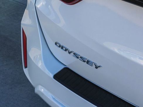 Used 2025 Honda Odyssey Sport-L image 9