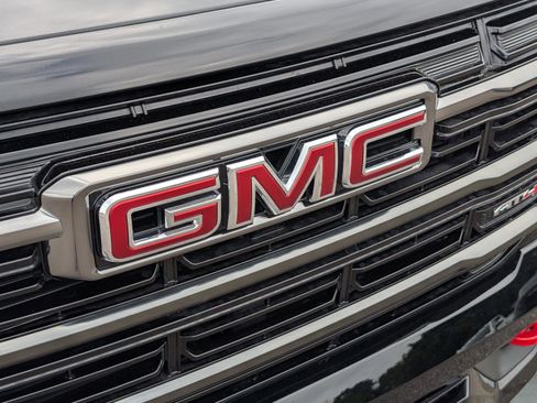 New 2026 GMC Terrain AT4 image 5