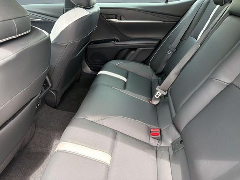 Used 2025 Toyota Camry SE w/ Multimedia Upgrade Package FWD image 22