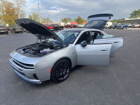 New 2026 Dodge Charger R/T AWD/4WD image 29