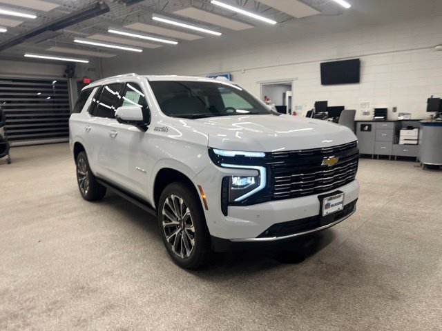 New 2027 Chevrolet Tahoe High Country AWD/4WD image 3