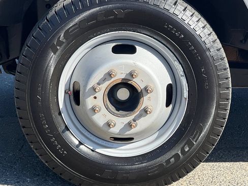 Used 2021 Ford F350 XLT RWD image 22