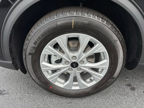 New 2026 Ford Escape Active image 29