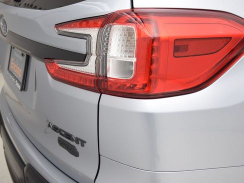 Used 2024 Subaru Ascent Onyx Edition AWD/4WD image 14
