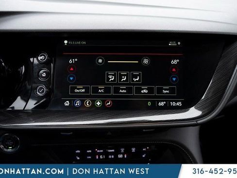 Used 2023 Buick Envision Essence image 9