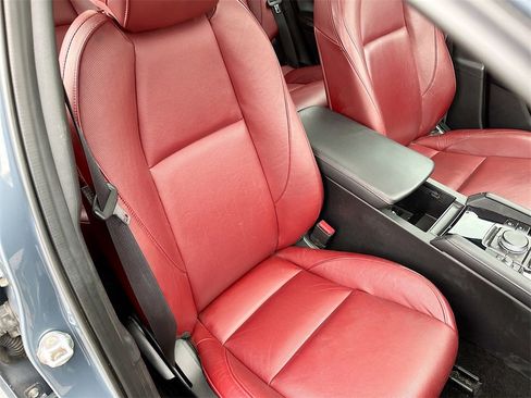 Used 2024 MAZDA MAZDA3 s image 29