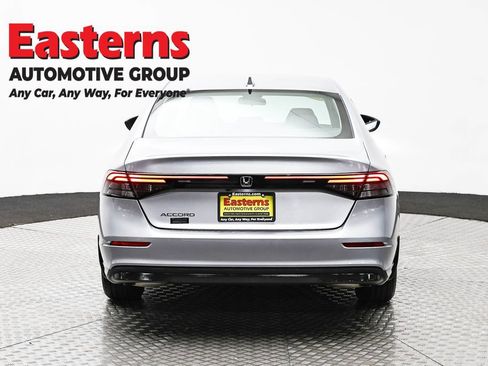 Used 2025 Honda Accord LX image 6