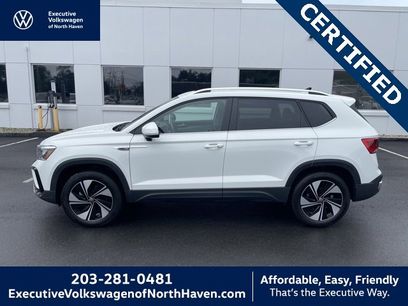 Certified 2024 Volkswagen Taos SE w/ Panoramic Sunroof Package