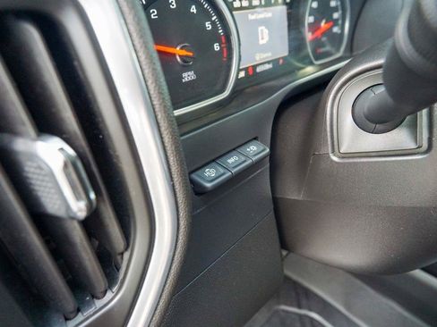 Used 2019 Chevrolet Silverado 1500 High Country w/ Technology Package AWD/4WD image 23