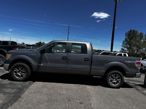Used 2014 Ford F150 XL w/ Equipment Group 101A Mid AWD/4WD image 2