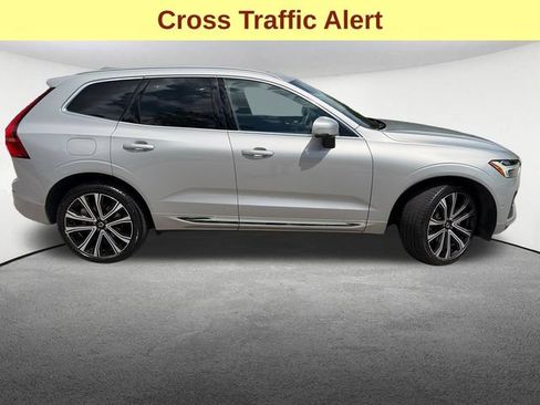 Used 2023 Volvo XC60 B5 Ultimate FWD image 11