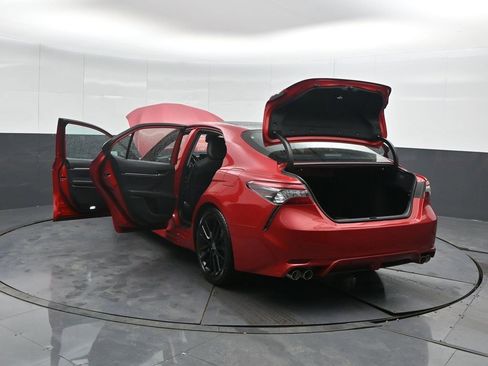 Used 2021 Toyota Camry XSE image 50