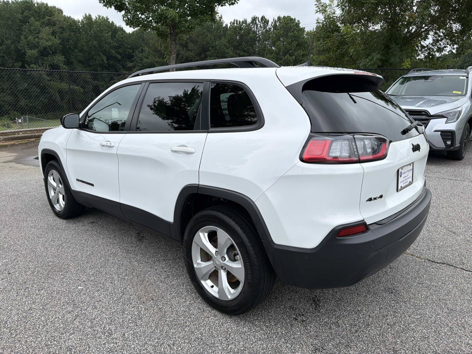 Used 2023 Jeep Cherokee Altitude Lux AWD/4WD image 7