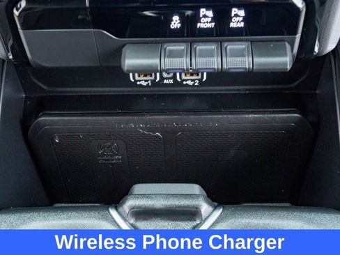 Used 2025 RAM 1500 Big Horn AWD/4WD image 11