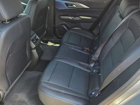 Used 2026 Chevrolet Equinox EV LT FWD image 11