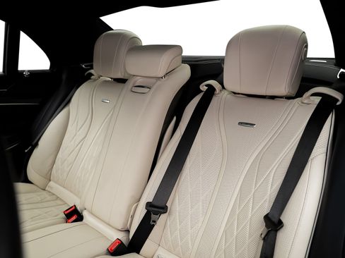 Used 2020 Mercedes-Benz S 63 AMG 4MATIC Sedan image 41
