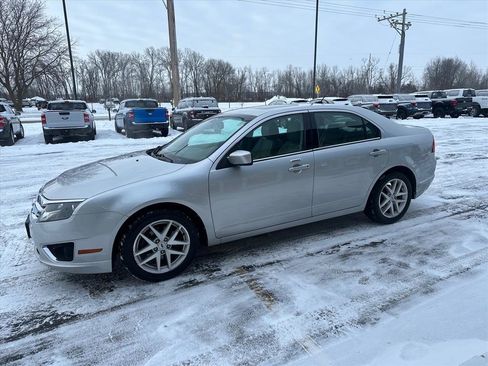 Used 2012 Ford Fusion SEL image 2