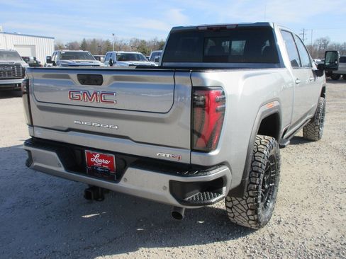 New 2026 GMC Sierra 2500 AT4 w/ AT4 Premium Plus Package image 5