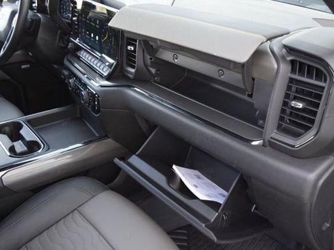 Used 2025 Chevrolet Silverado 2500 ZR2 w/ ZR2 Bison Edition image 39