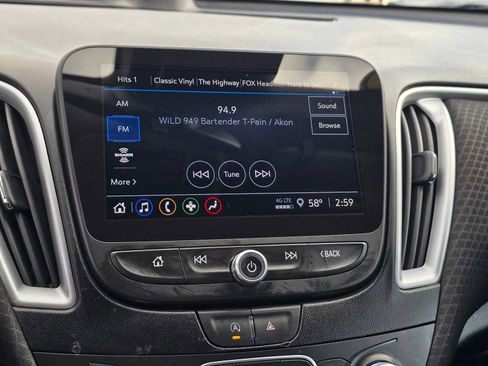 Used 2023 Chevrolet Malibu LT image 30