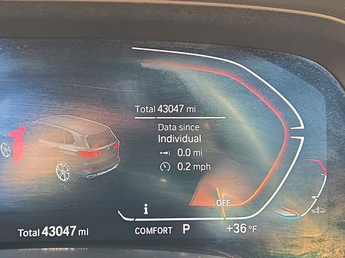 Used 2022 BMW X5 xDrive40i w/ Premium Package image 22