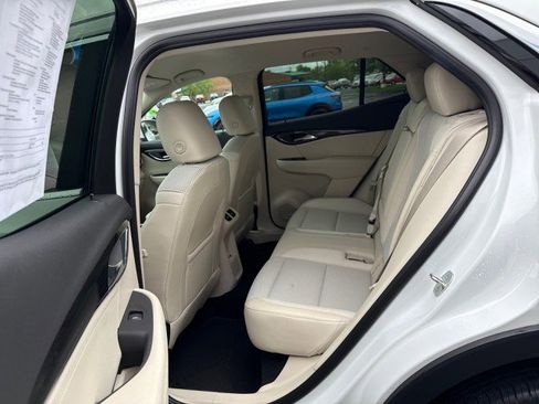 Used 2023 Buick Envision Preferred image 24