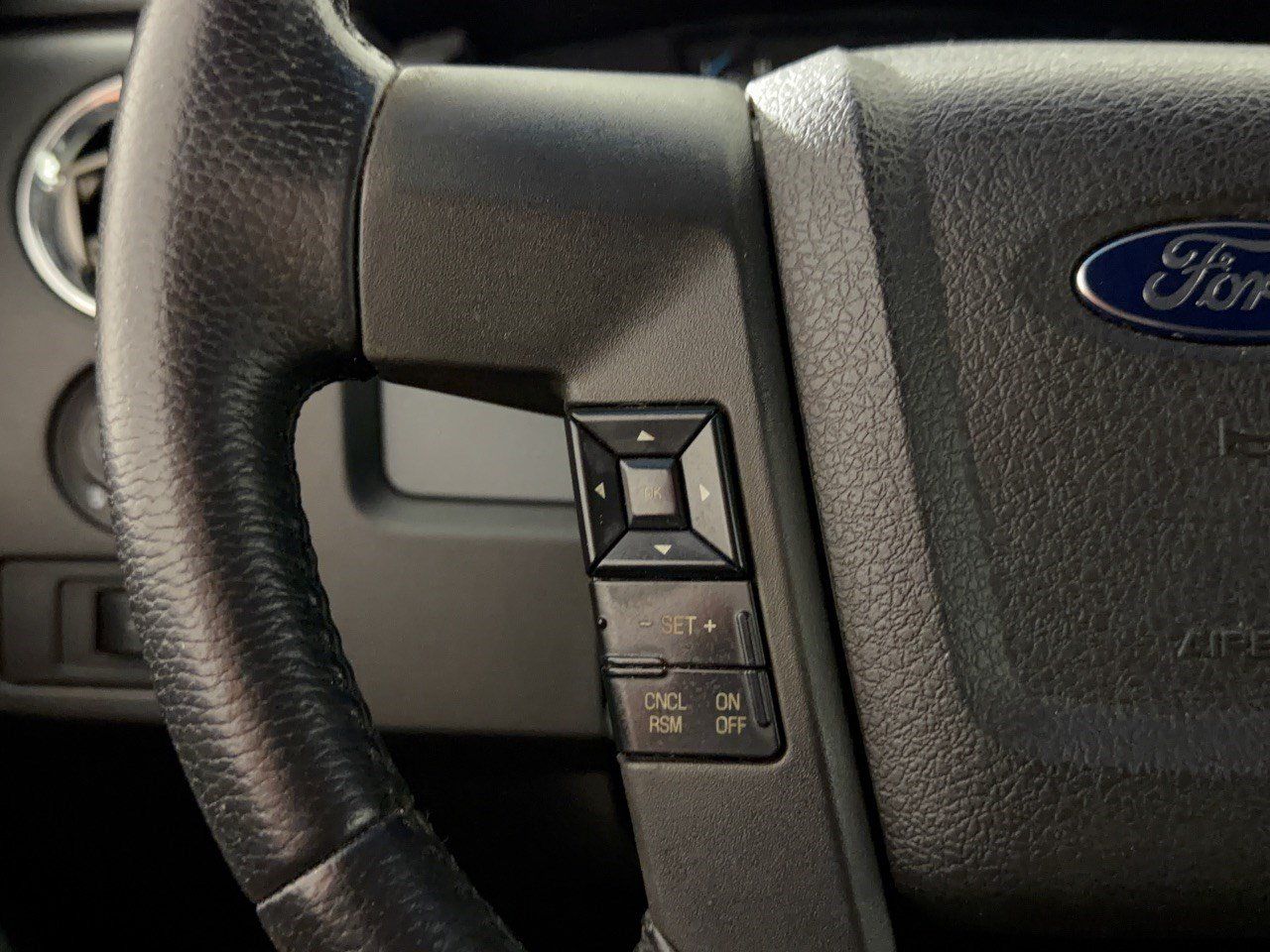 Used 2013 Ford F150 XLT w/ XLT Chrome Pkg RWD image 18