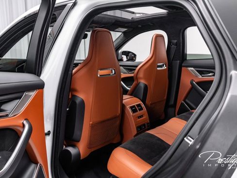 Used 2024 Jaguar F-PACE SVR image 48
