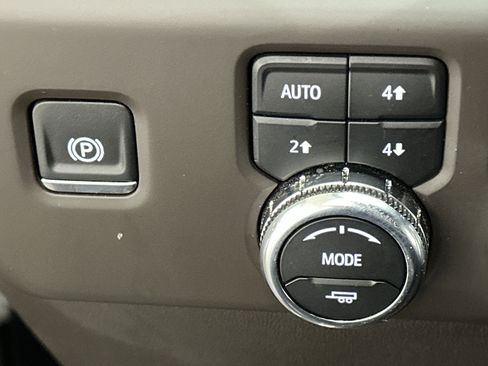 Used 2024 GMC Sierra 1500 Denali w/ Technology Package image 44