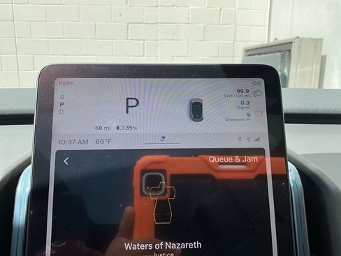 New 2026 Volvo EX30 Plus w/ Protection Package Premier image 15