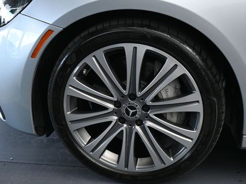 Used 2021 Mercedes-Benz E 450 4MATIC Sedan image 29