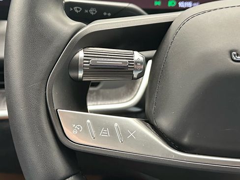 Used 2024 Lucid Air Touring AWD/4WD image 25