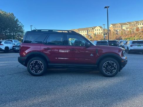 New 2025 Ford Bronco Sport Outer Banks w/ Outer Banks Tech Package+ AWD/4WD image 8