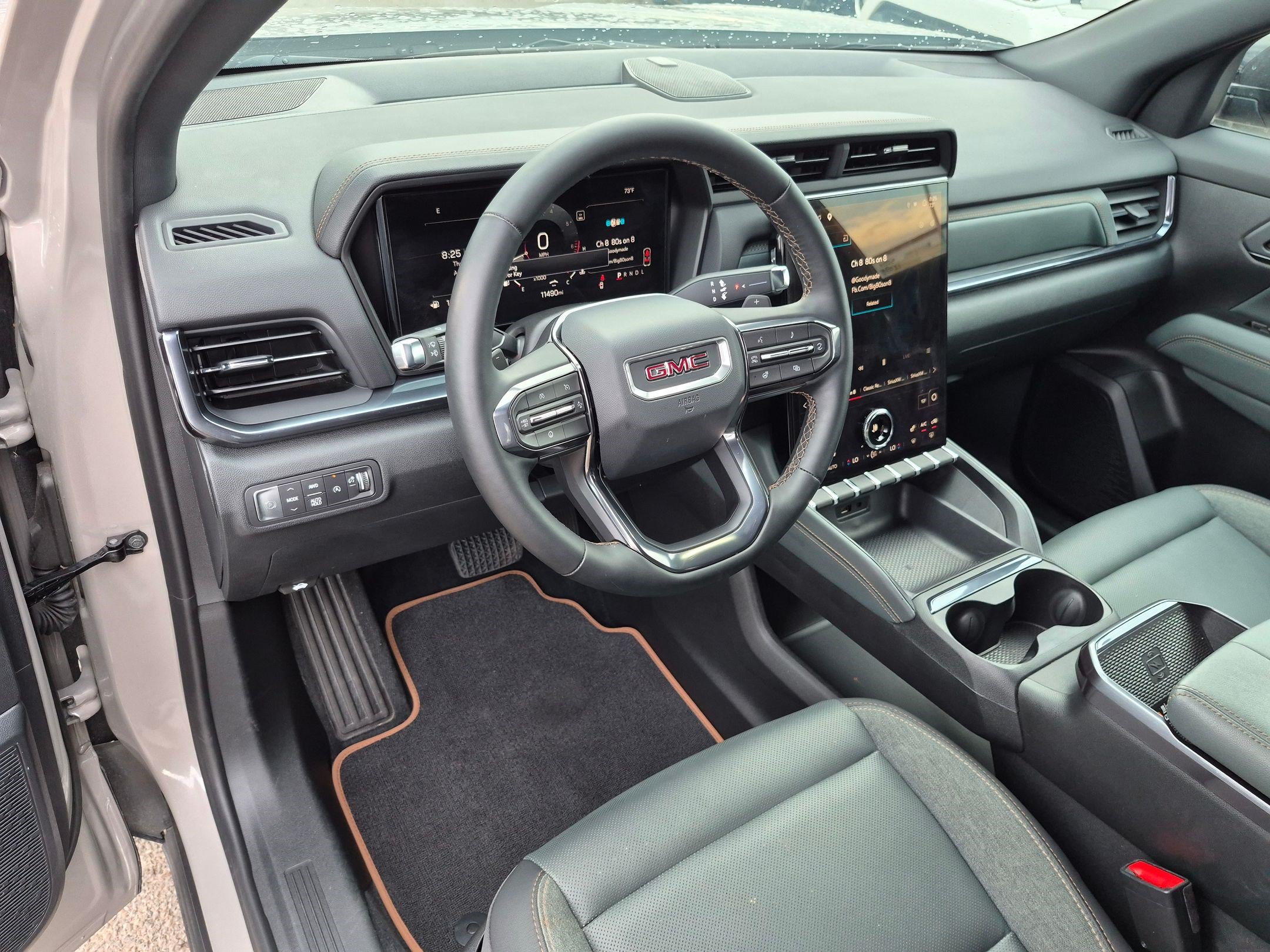 Used 2026 GMC Terrain AT4 AWD/4WD image 14
