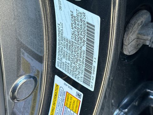 Used 2023 Honda Accord EX image 34