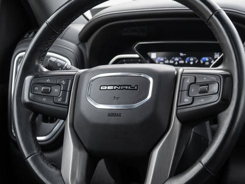 Used 2023 GMC Sierra 2500 Denali w/ Denali Ultimate Package image 34