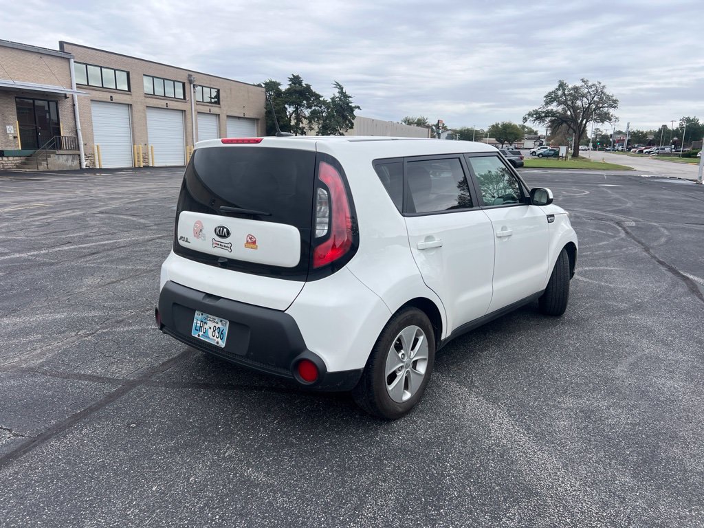Used 2016 Kia Soul w/ Convenience Package FWD image 5