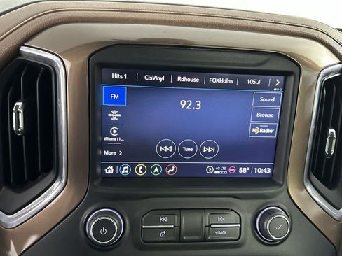 Used 2021 Chevrolet Silverado 2500 High Country w/ Z71 Off-Road Package image 17