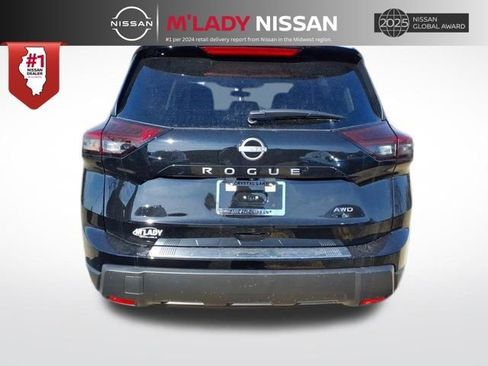 New 2026 Nissan Rogue SV image 6