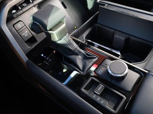 New 2026 Toyota Tundra Platinum image 18