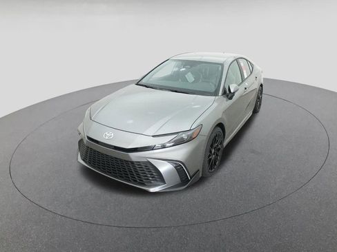 New 2026 Toyota Camry SE image 16