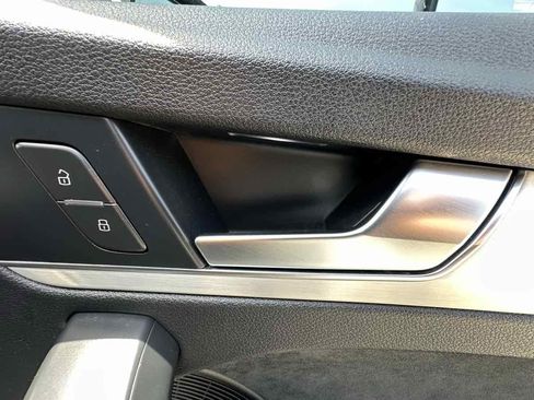 Used 2018 Audi SQ5 Prestige AWD/4WD image 35