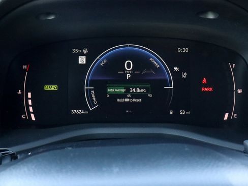 Used 2025 Toyota Camry SE image 27