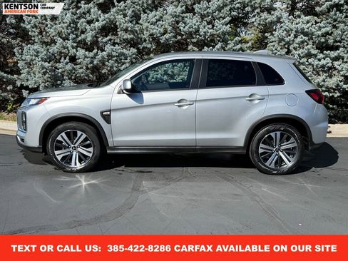 Used 2025 Mitsubishi Outlander Sport AWD image 3