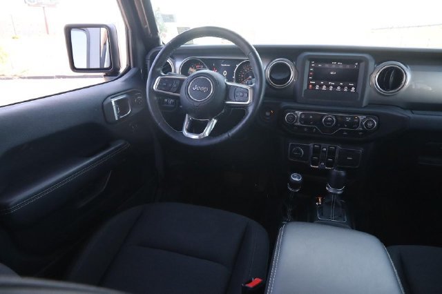 Used 2021 Jeep Wrangler Unlimited Sahara w/ Cold Weather Group AWD/4WD image 22