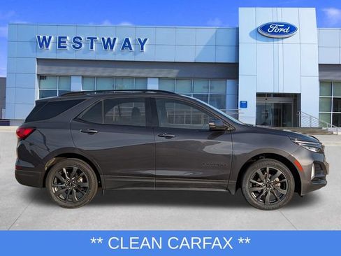 Used 2023 Chevrolet Equinox RS w/ RS Leather Package FWD image 2