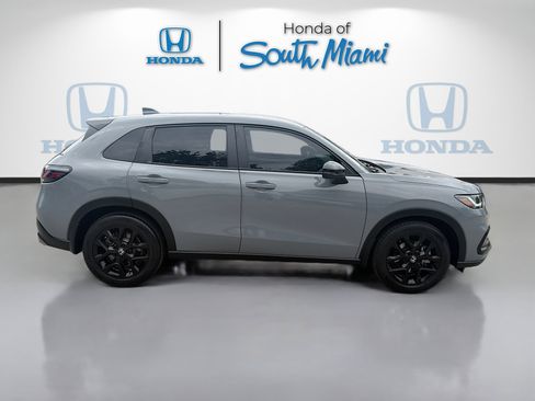Certified 2024 Honda HR-V Sport image 8