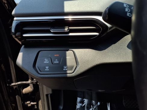 Certified 2023 Volkswagen ID.4 Pro S RWD image 14