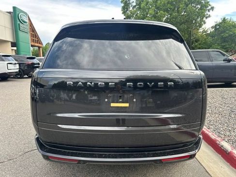 Used 2025 Land Rover Range Rover Long Wheelbase SE AWD/4WD image 6